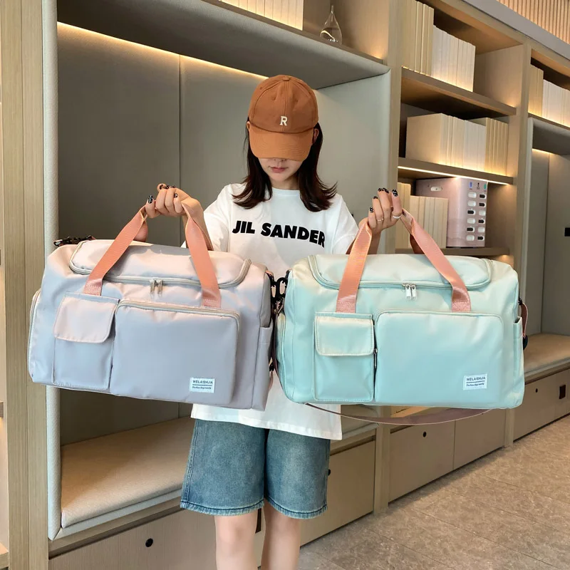 

Travel Bag Large Capacity Weekender Carry On Duffle Bags with Shoe Compartment Sports Fitness Bags for Women Shoulder Bag