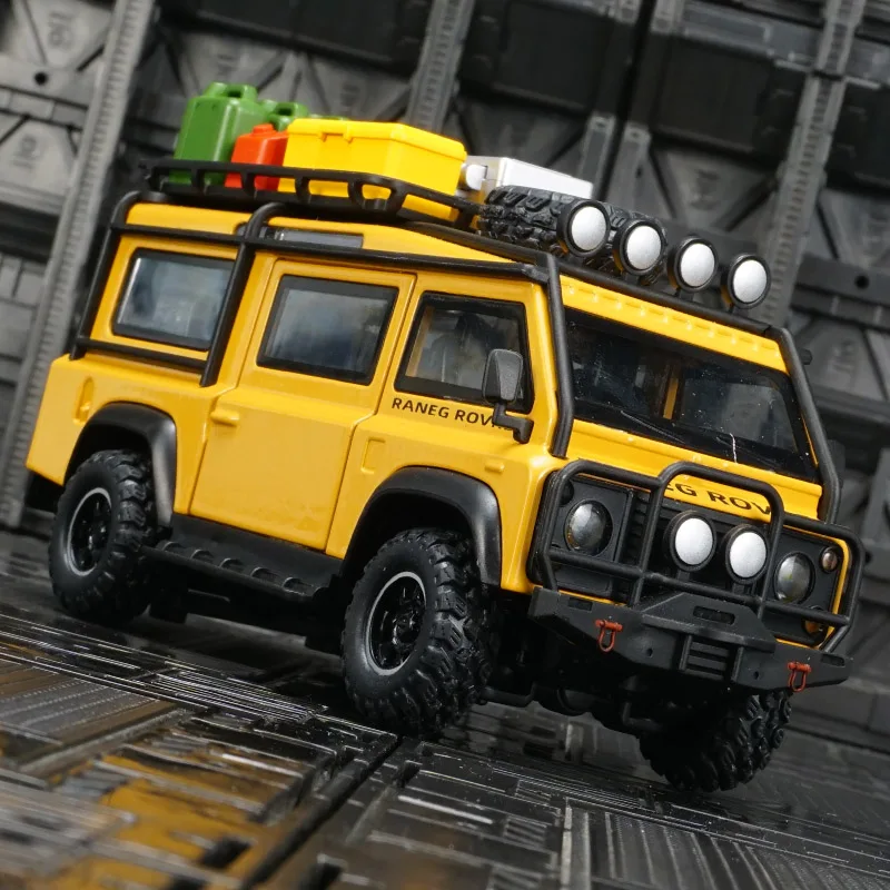 1:32 Land Rover Defender Van Rendering Metal Car Model Ornament Collection Car Doors Can Open Children's Toy Gifts
