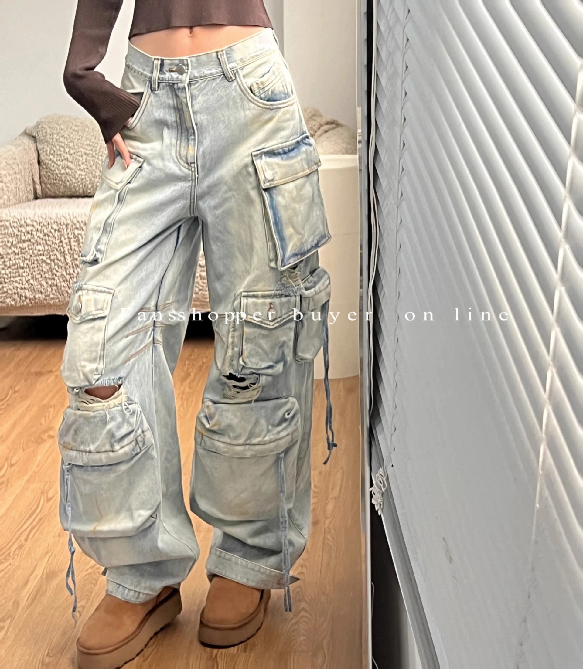 

WCFCX STUDIO Vintage Straight Cargo Jeans Women Loose Washed Hole Design Y2k Wide Leg Denim Pants Street Loose Parachute Trouser