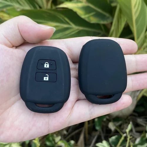 Funda de silicona para llave de coche, funda protectora de piel remota con 2 botones para Toyota Yaris Corolla Highlander Crown, accesorios para llavero