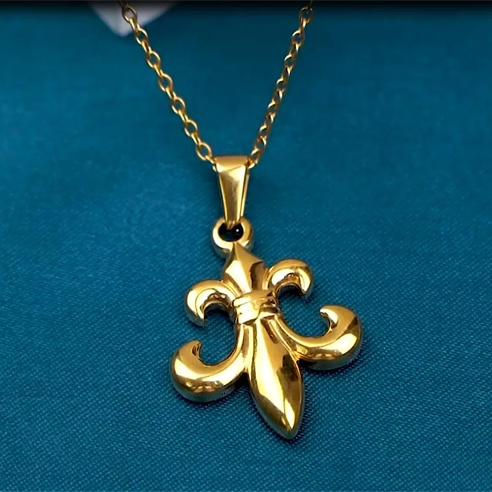 Fleur De Lis Necklace Stainless Steel Pendant Flower Lily Saint Nicholas Lotus Catholic French Royalty Necklace Women Jewelry