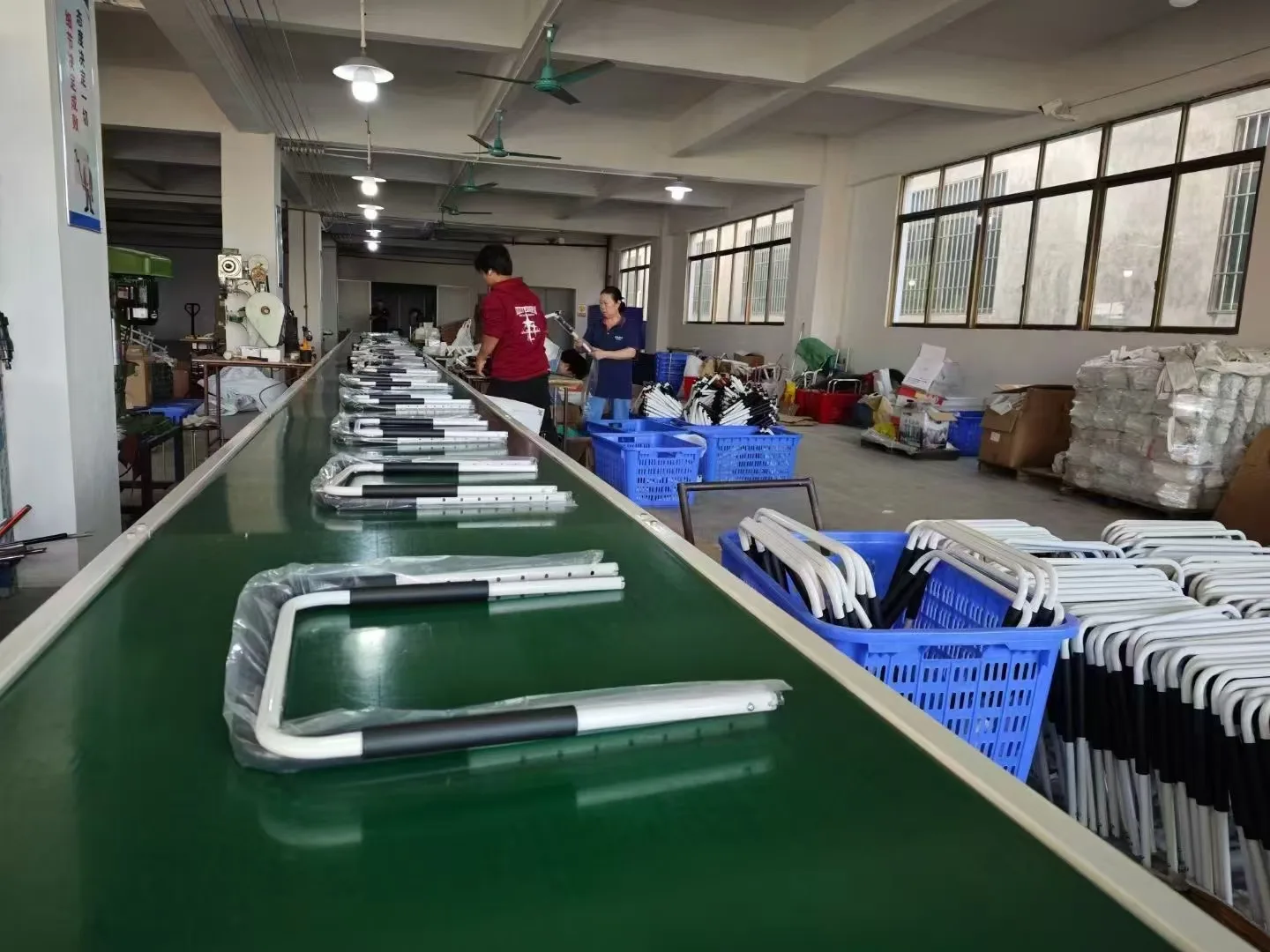 قضبان السرير لكبار السن البالغين، ارتفاع أمان قابل للتعديل، سكة مساعدة للسرير لكبار السن، قضيب إمساك بجانب السرير مع جيب تخزين #4