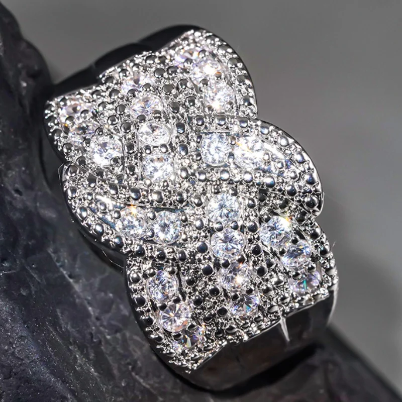 Huitan Bezaubernder Damenring mit Kreuz-Design, wunderschöner, voller, heller CZ-Stein, Party-Damen-Finger-Hochzeitsaccessoires, eleganter, trendiger Schmuck – Detail 6