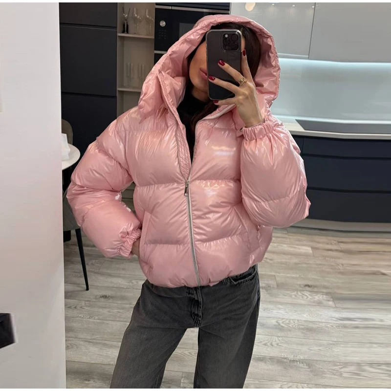 Glossy Cropped Hooded Puffer Coat Drawstring Hem Zip-Up 2026 Winter Women Warm Padded Jacket Warm Causal Lady Cotton‑Padded Coat
