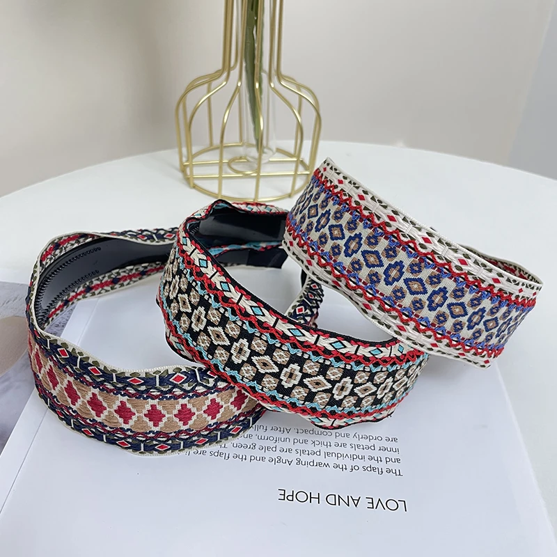 Boho dzianinowa opaska na głowę szeroka obręcz na głowę nakrycie głowy z tkaniny antypoślizgowa opaska do włosów haftowane akcesoria do włosów dla kobiet dziewczyn