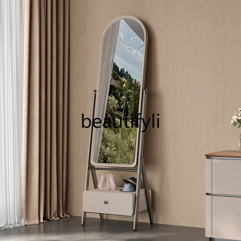 Specchio a figura intera per camera da letto minimalista italiana, specchio da pavimento moderno, specchio a figura intera di lusso leggero e di fascia alta