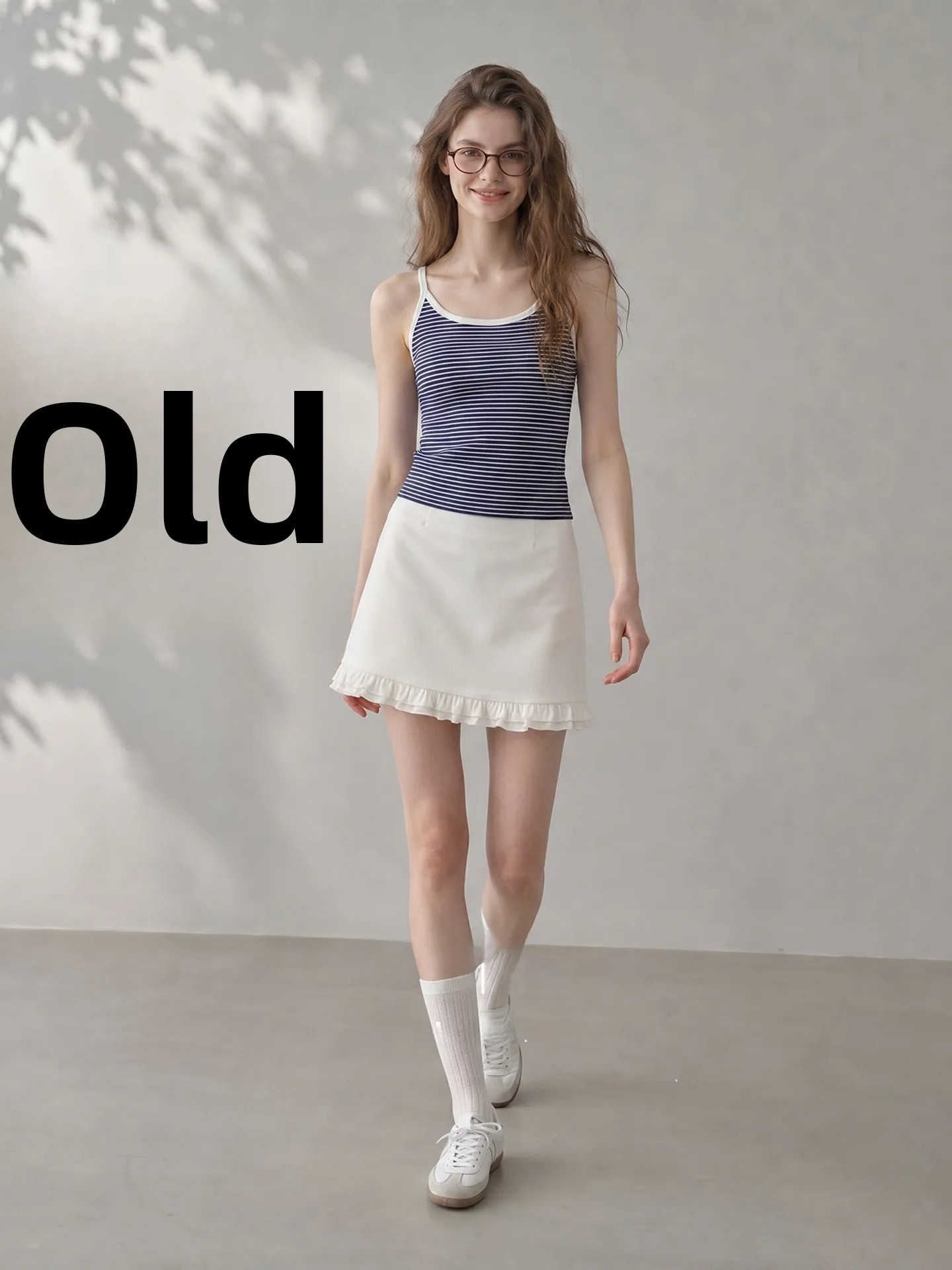 HUAAPPUW High Waist Silk Short Skirt with Wood Grain Ruffle Design Breathable Office Wear Spring Summer New Arrival