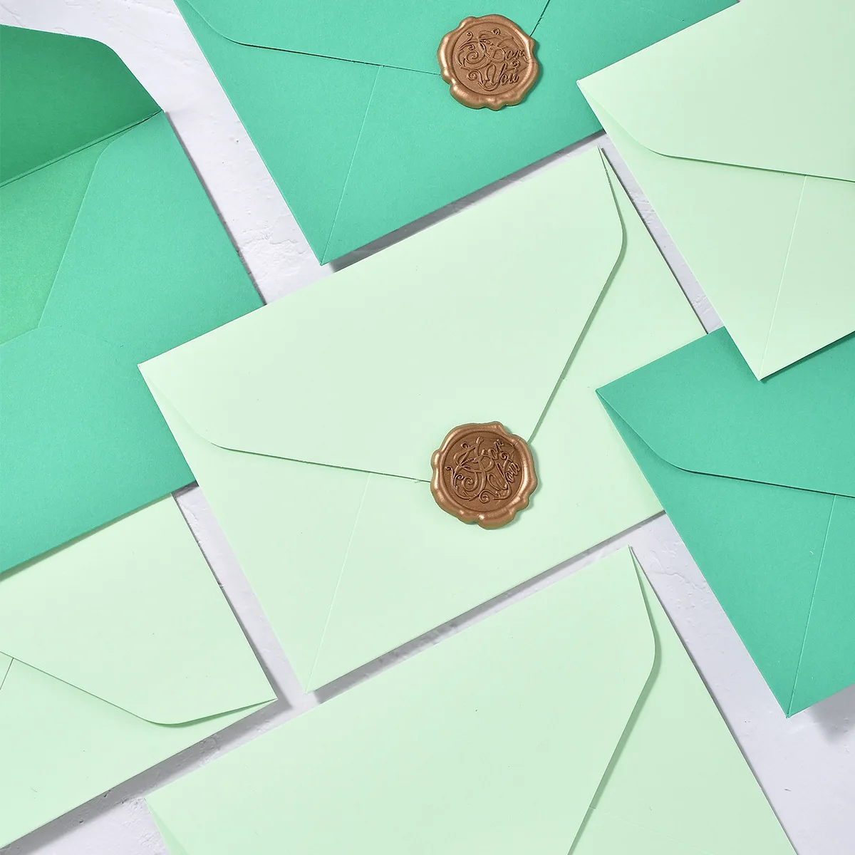 

50pcs/lot Avocado Green Envelope 160x113mm High-grade 250g Paper Vip Card Envelopes for Wedding Invitation Busines Stationery