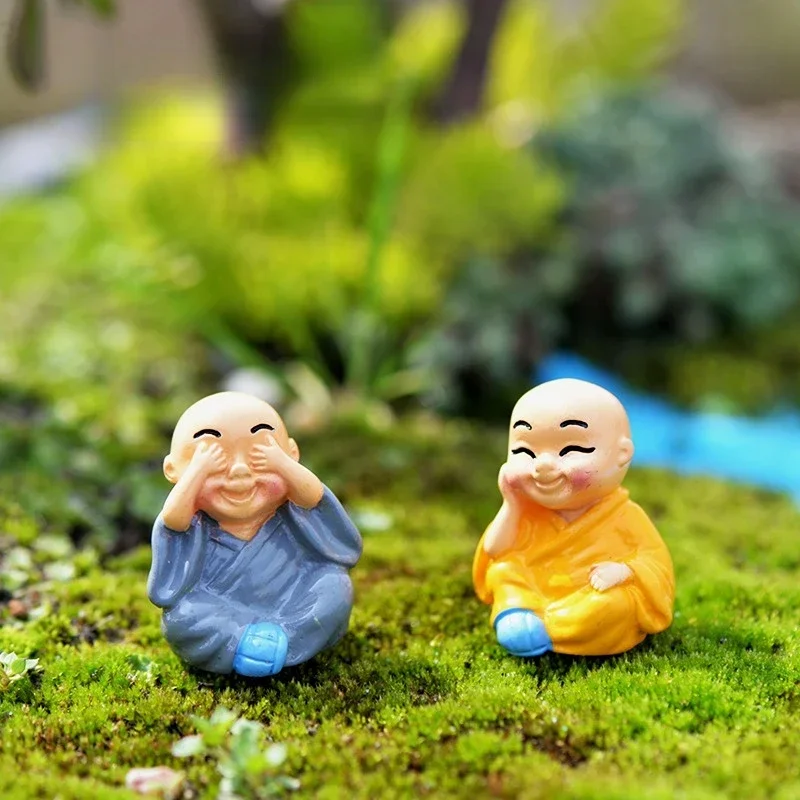 4Colors Miniature Monks Figurine Bonsai Decoration Mini Garden Cartoon Character Figure Statue Model Anima Resin Craft Ornaments