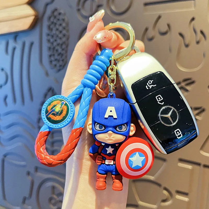 The Avengers Anime Figure Keychain, Homem-Aranha, Homem De Ferro, Capitão América, Thor, Batman, modelo de PVC Toy, envolvente, Decorar lembranças