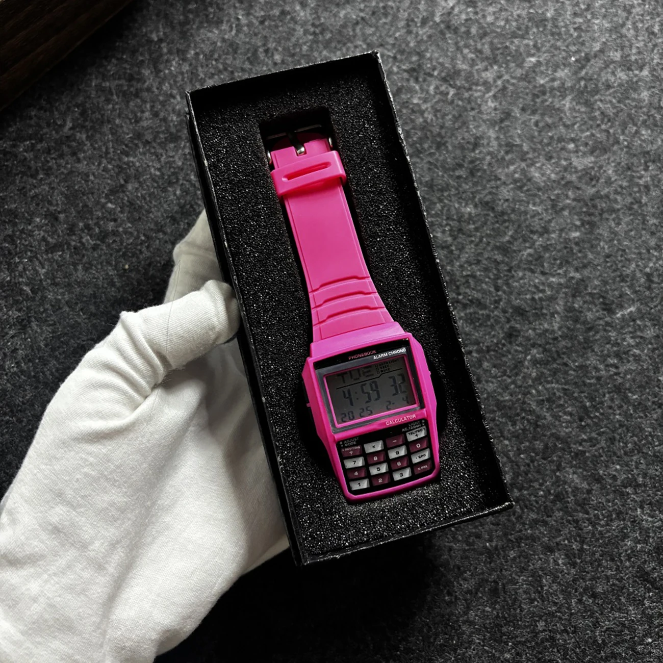 

Многофункциональные модные часы с LED-дисплеем, электронные, для студентов, спортивные, в стиле компьютера.