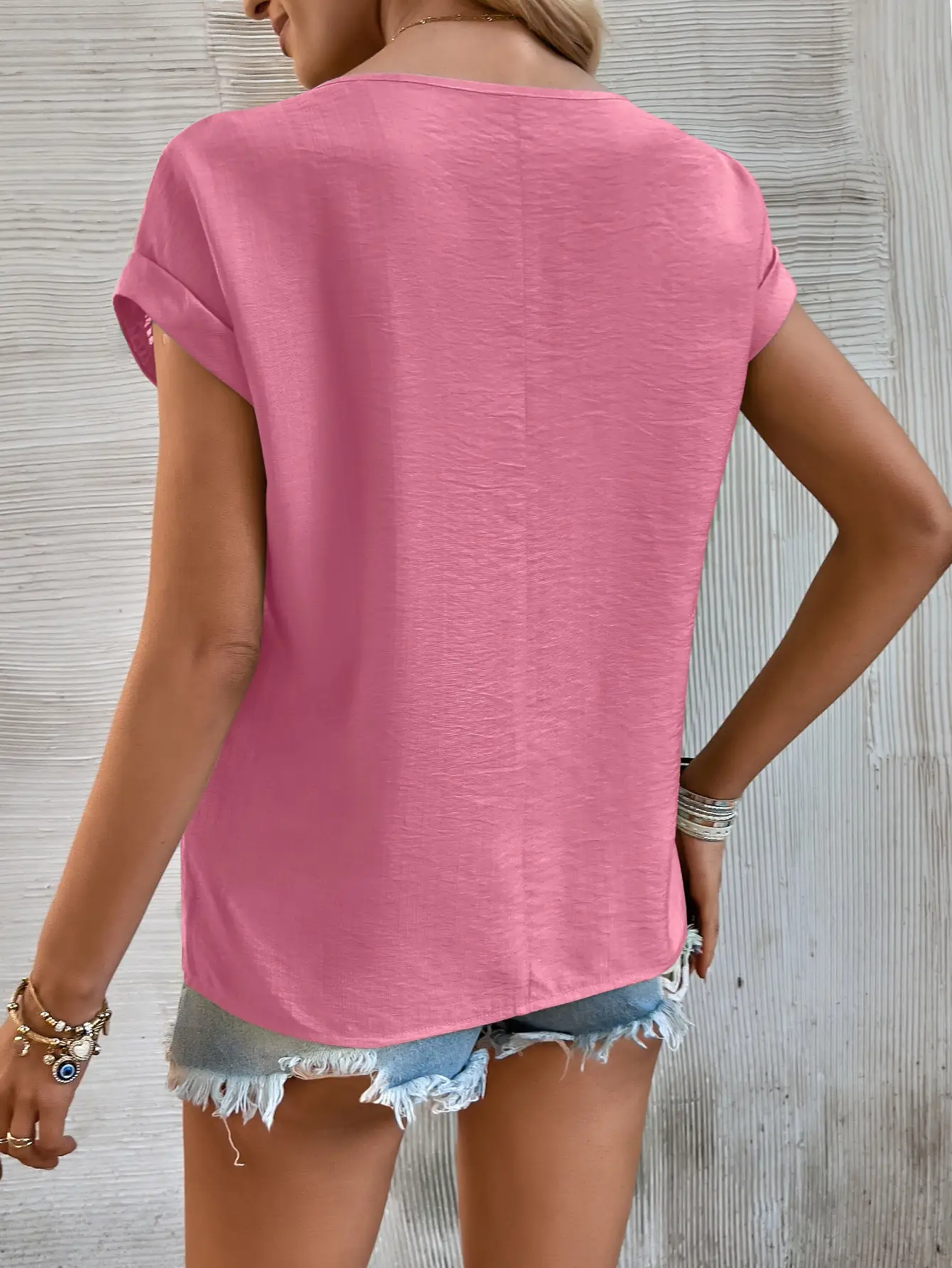 2026 New Women's Crochet Lace Insert Short Sleeve T Shirt Round Neck Loose Fit Casual Summer Top Boho Hollow Out Blouse Tee