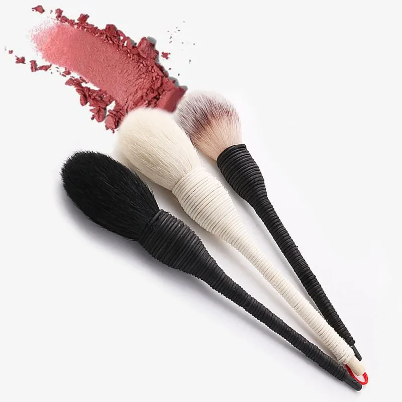 Flat Goat Wool Rattan Makeup Brushes Profesional Foundation Blush Loose Powder Contour Brush for Beauty Make Up Brushes