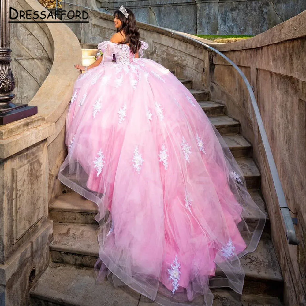 Pink Lace Quinceanera Dresses Ball Gown Plus Size Off Shoulder Masquerade Mexican 15 Year Old Sixteen Sweet 16 Prom Dress