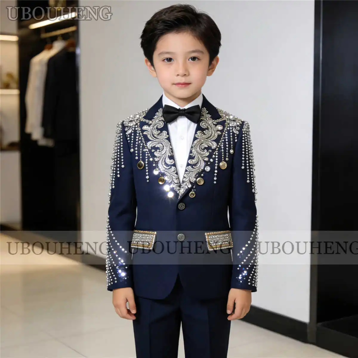 

Brilliant Beaded Stones Boy's Suit Attire Single Breasted Children Wedding Tuxedos Customized 2 Piece Set Kids Ceremony Outfits
