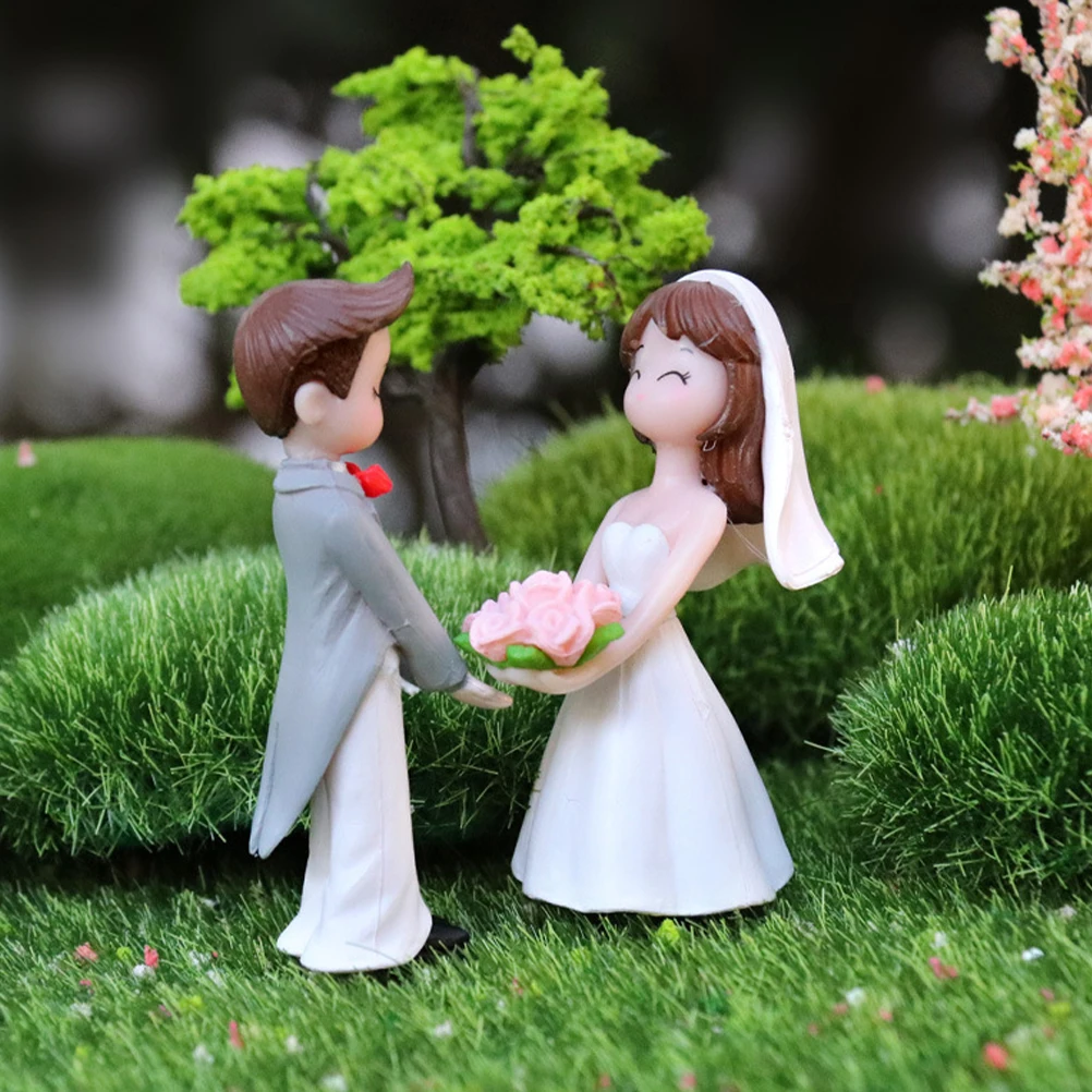 

Romantic Couple Ornament Micro Landscape Decor Wedding Anniversary Gift Resin Bonsai Figurines Desktop Home Valentine