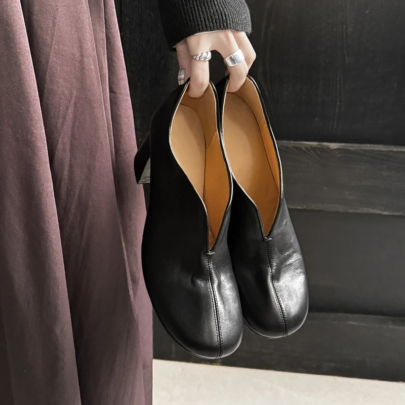 NEW Spring/Autumn Women Pumps Genuine Leather Shoes for Women Round Toe Chunky Heel Women Pumps Slip-on Shoes High Heel Shoes