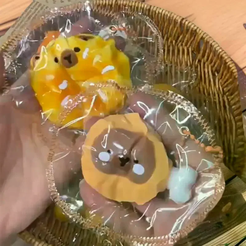 Leuke Fun Capybara Pinch Knijpspeeltje Siliconen Stress Relief Speelgoed Crème Modder Voelen Decompressie Langzaam Rebound Speelgoed Sleutelhanger Charme Geschenken