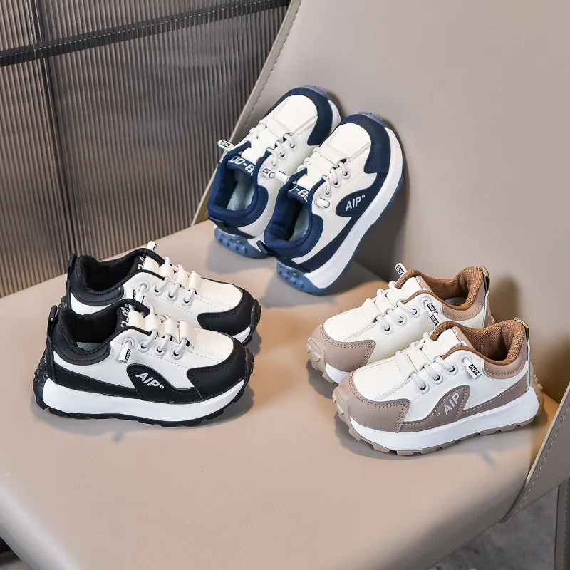 2026 Children's Soft soled Dad Shoes Leather Surface Casual Shoes Children's Soft soled Male and Female Non slip Sports Shoes