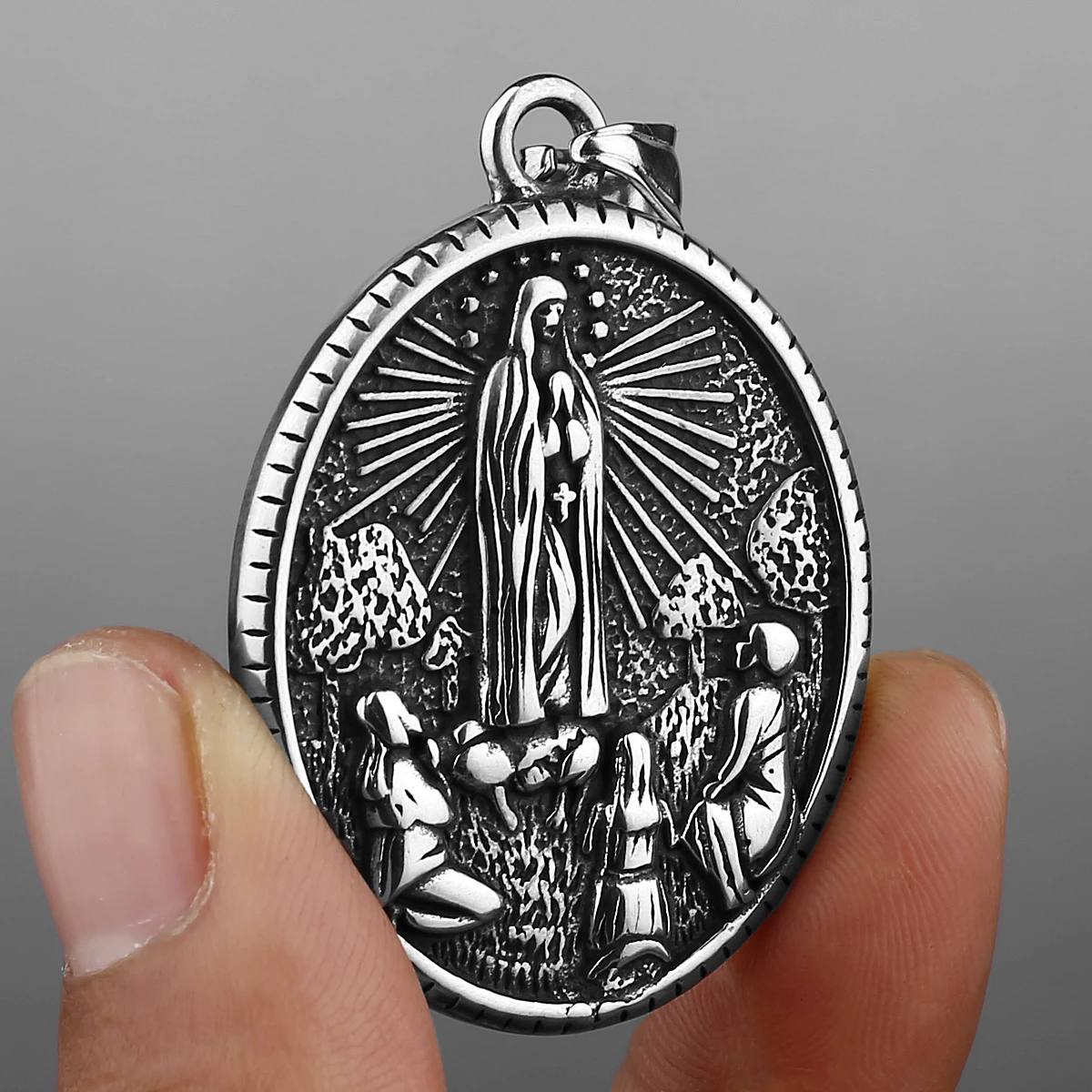 Virgin Mary Catholic Stainless Steel Pendant Necklace Christian Creative Accessories Retro Religious Men Women Wholesale