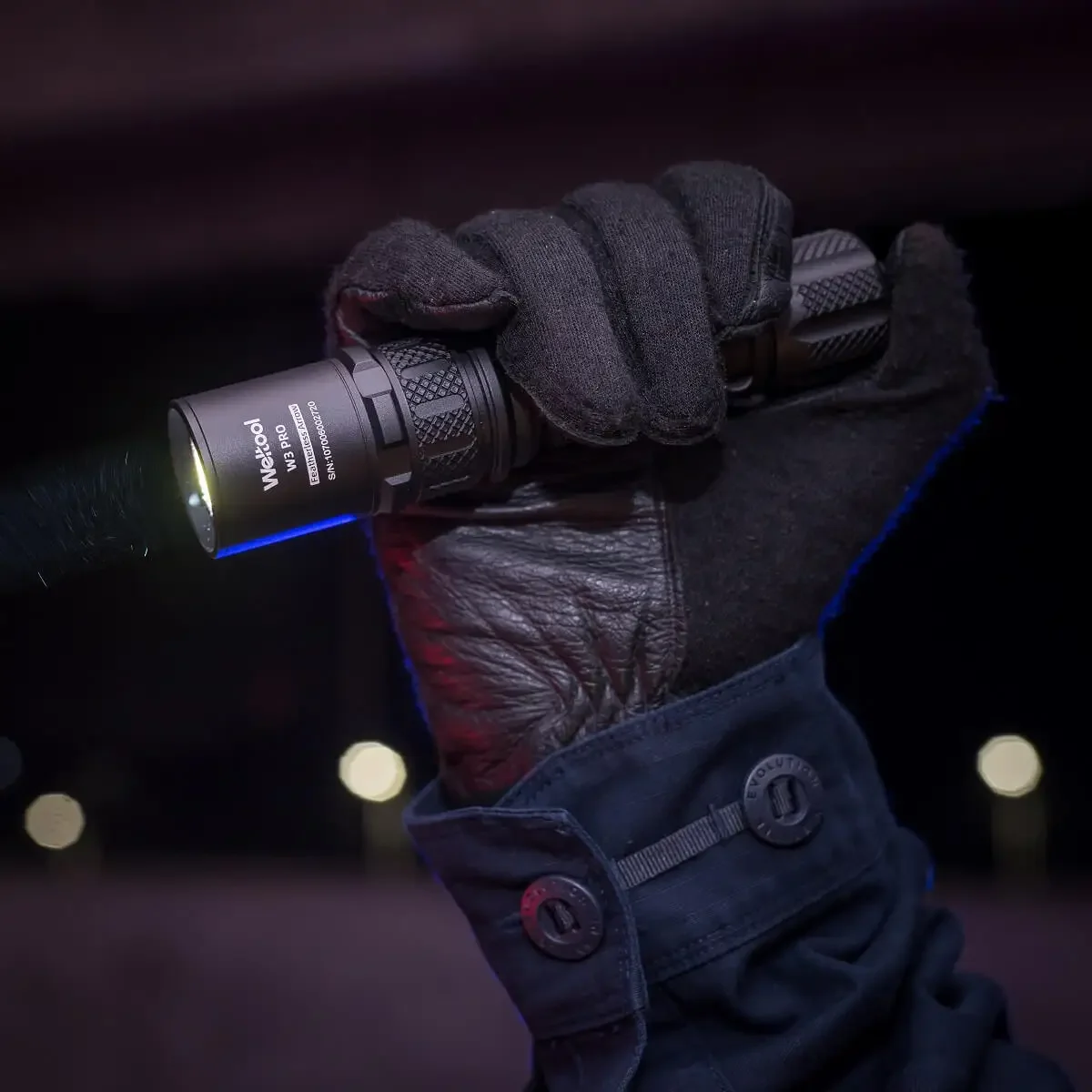 Latarka taktyczna Weltool W3Pro TAC 930 lumenów LEP