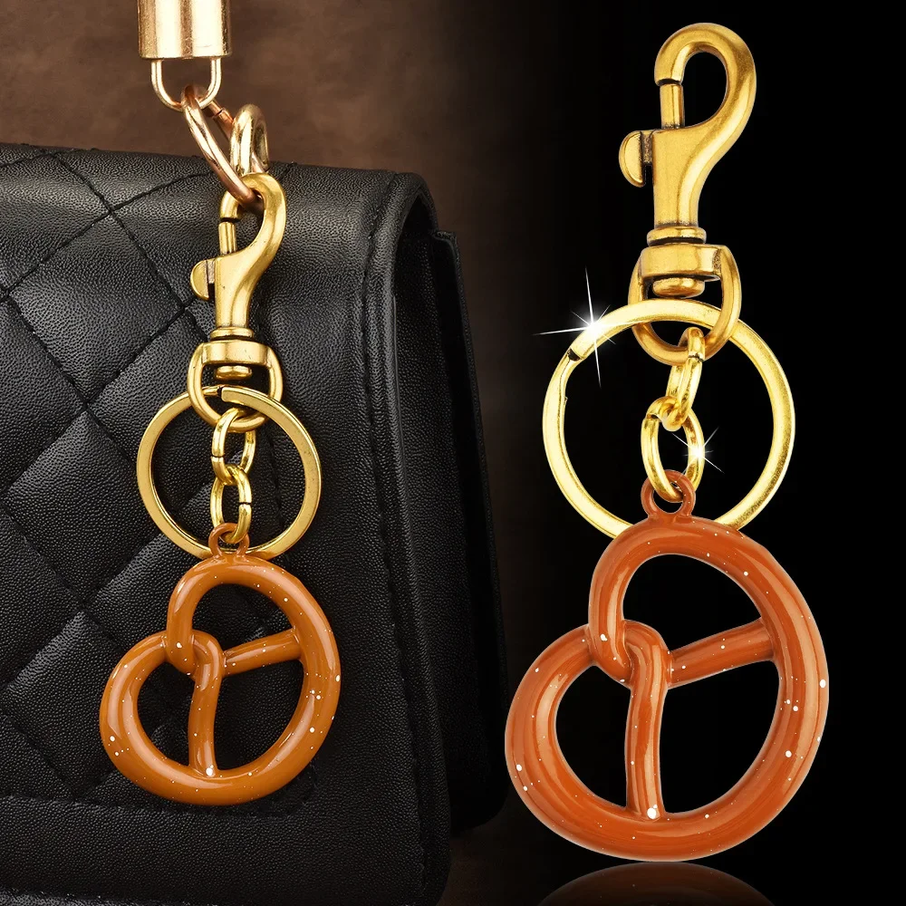 

Hot-selling trendy brand bags, cookies, pendants, car bestsellers, keychains, and luxurious keychain ring pendants