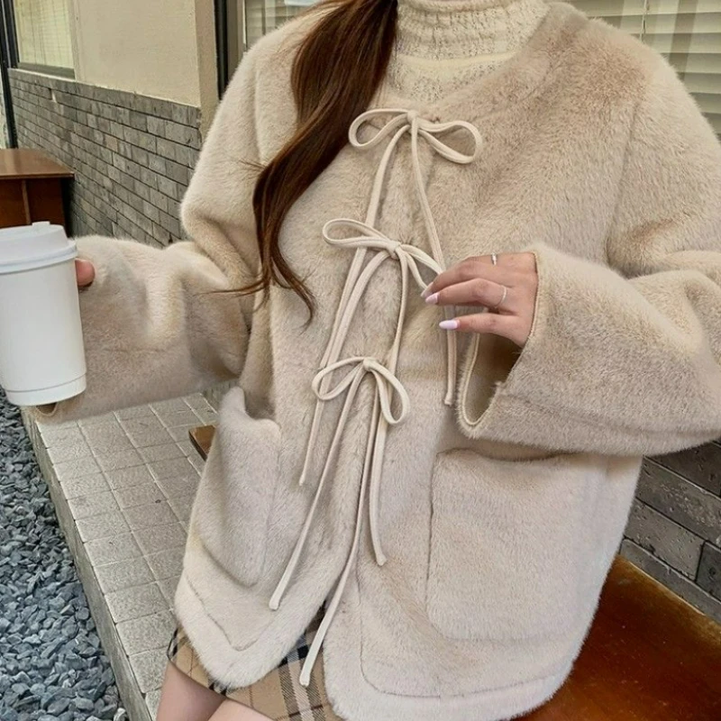 2026 Winter New Style Fashionable Pink Eco-friendly One-piece Fur Outerwear Sweet Ladylike Elegant Stylish Fur Jacket for Women