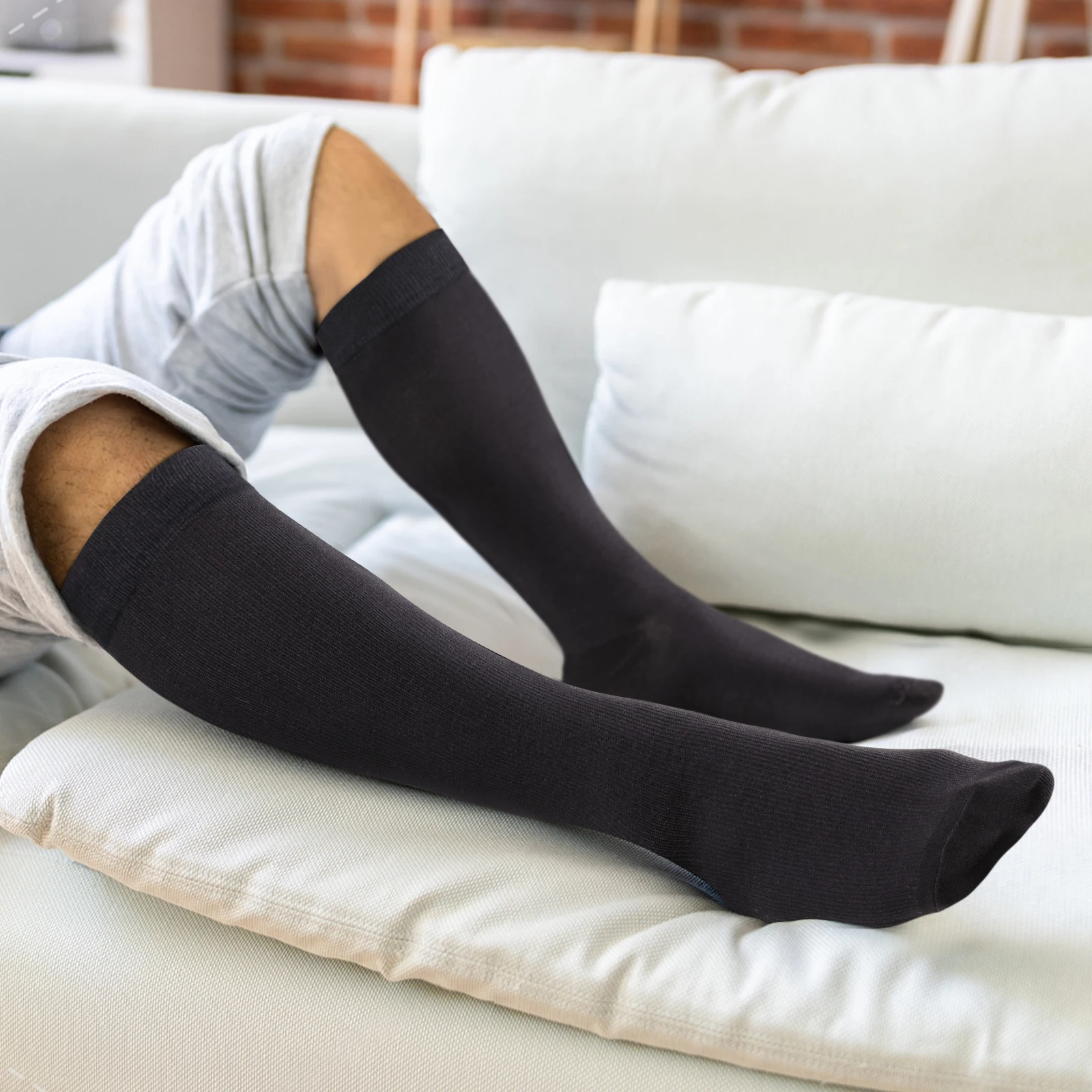 Компрессионные носки YUEDGE для мужчин и женщин, длинные беговые велосипедные бейсбольные спортивные носки, дорожные летные носки, 5 пар