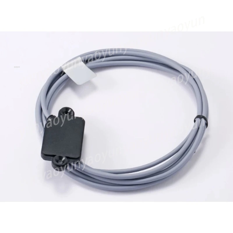 Black Capacitive Detection Sensor, Industrial Proximity Switch for Metal Non-Metal Liquid Sensing