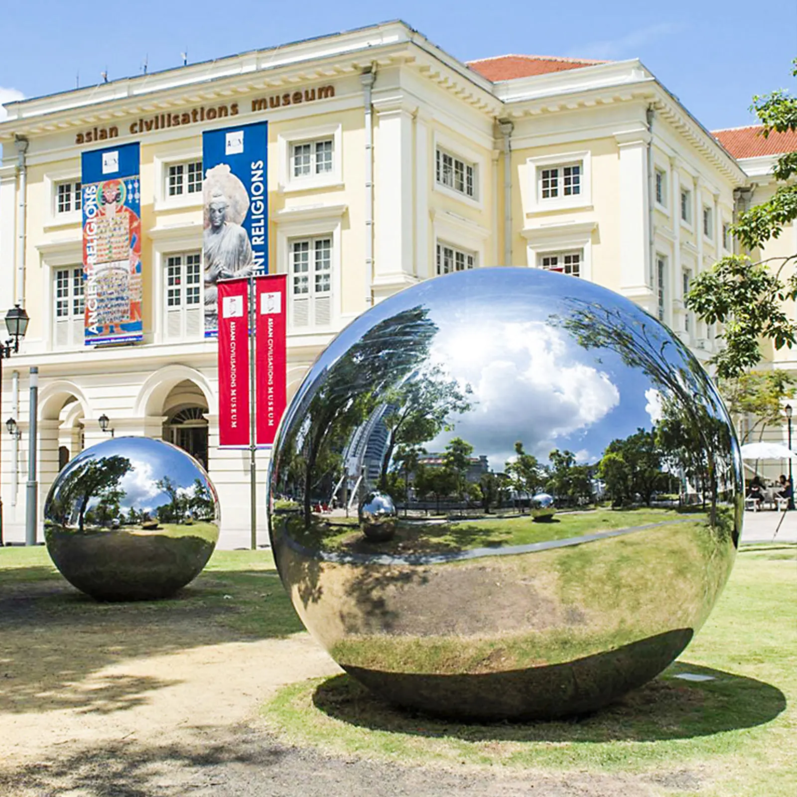 

5pcs Stainless Steel Solid Ball Mirror Polished Garden Decoration Sphere Home Office Decor Rust Proof Gazing Ball