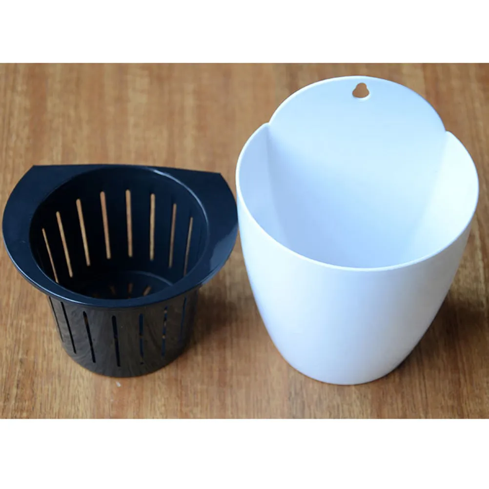 

3Pcs Resin Wall Hanging Flowerpot with Cotton Rope Automatic Water Absorption for Indoor Outdoor Plants Succulents Hydroponics