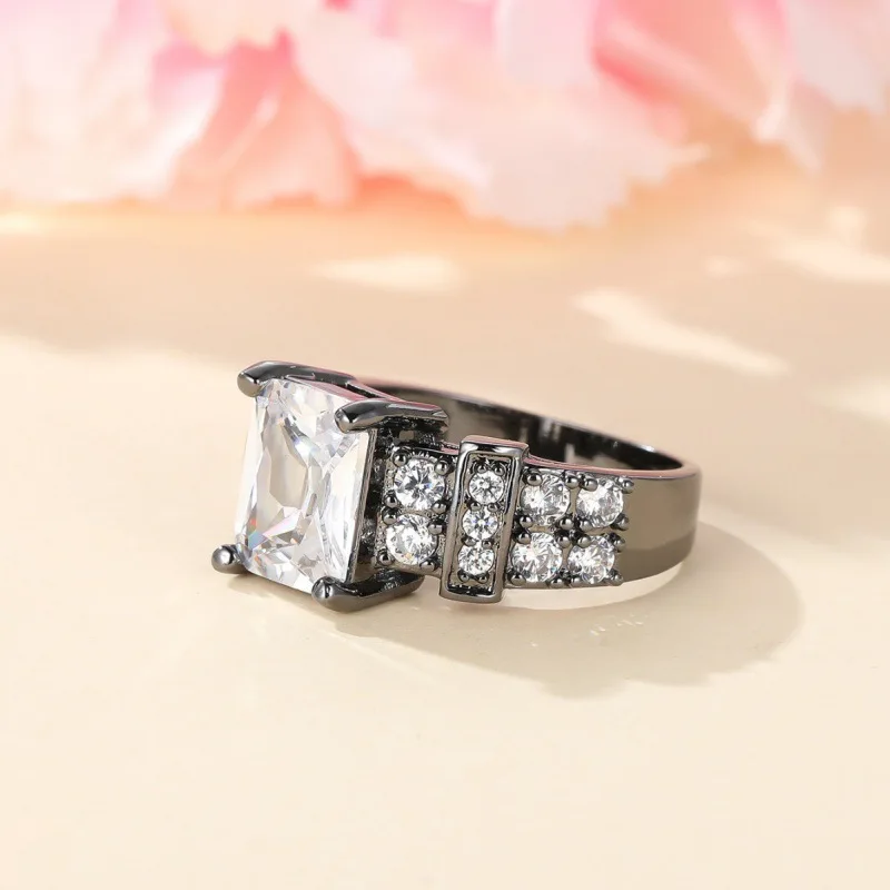 Square Inlaid Zircon Sparkling Geometric Ring for Female Actors, Elegant and Trendy, Versatile, Light Luxury and Elegant Jewelry