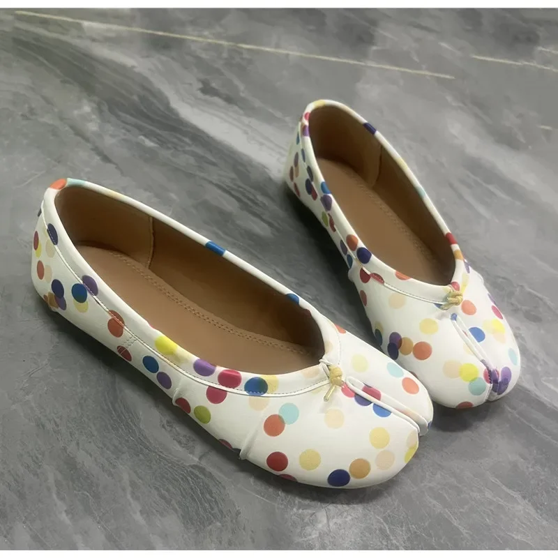 Split-Toe Damen Ballerinas Modische Tabi-Schuhe Lässige Slip-on Loafers Damen Plissierte Leder-Espadrilles Zapatillas Mujer – Detail 21