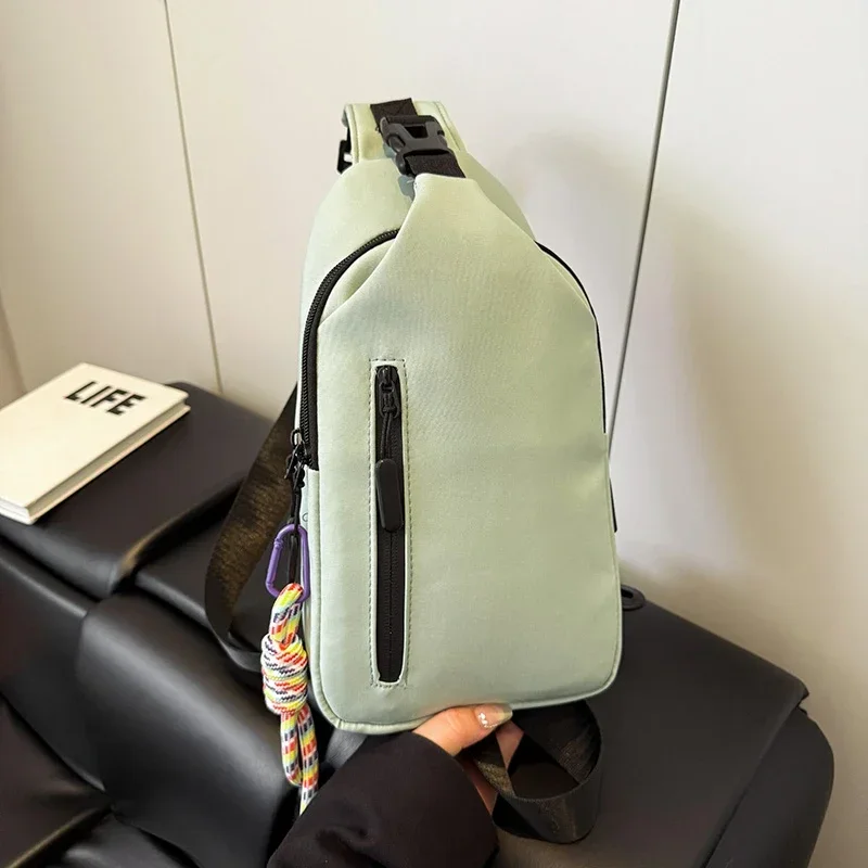 Sewing Thread Nylon Zipper Waist Packs 2025 New High Quality Simple Casual Crossbody Bags Soft Popular Commuting Chest Bags