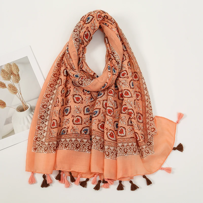 Newest Ethnic Tassel Scarf Women Soft Cotton Viscose Shawl Scarves Neck Protection Echarpe Neckerchief Poncho 2024 Stoles