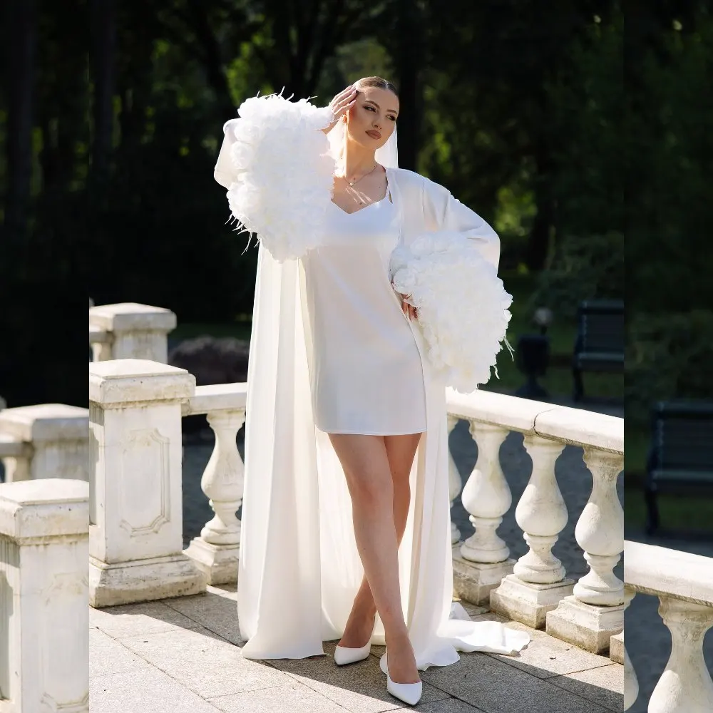 

Elegant White Silk Shawl with Oversized Floral Sleeve – Soft & Comfortable, Versatile Must‑Have, Auto‑Heating Option, Premium