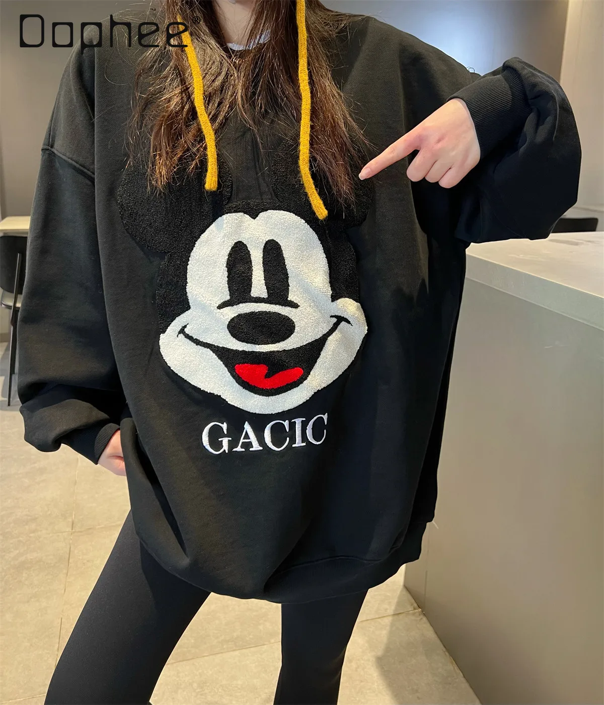 

Черная толстая черная хлопковая толстовка для женщин, осенне-зимняя свободная посадка, универсальная повседневная поп-одежда, женская одежда