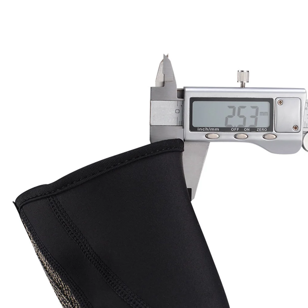 

1Pair Warm Windproof Shoe Covers Cycling Overshoes for Anti-Slip Waterproof Outdoor Cycling Shoes Black Size S M