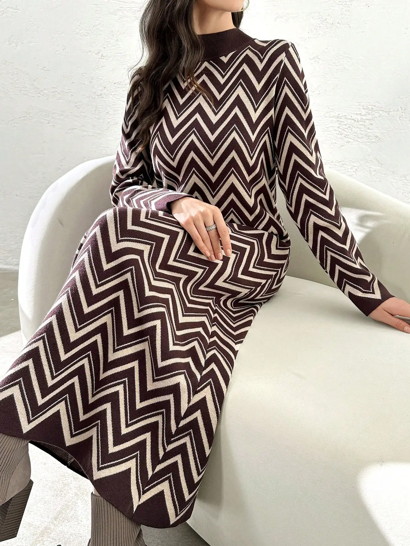 Picture 4: Temperament round neck geometric long sleeve knitted dress elegant ladies slimming sweater dress new style for autumn and winter