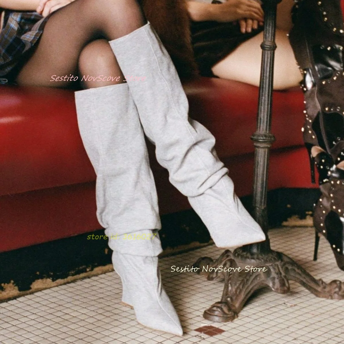 

Серые тканевые сапоги до колена на танкетке с острым носком, сексуальные женские классические осенние длинные ботильоны без шнуровки