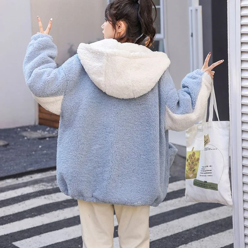 Chaqueta holgada de algodón con capucha para mujer, abrigo cálido de terciopelo con costura de lana de cordero, prendas de vestir para estudiantes, nueva moda de otoño e invierno