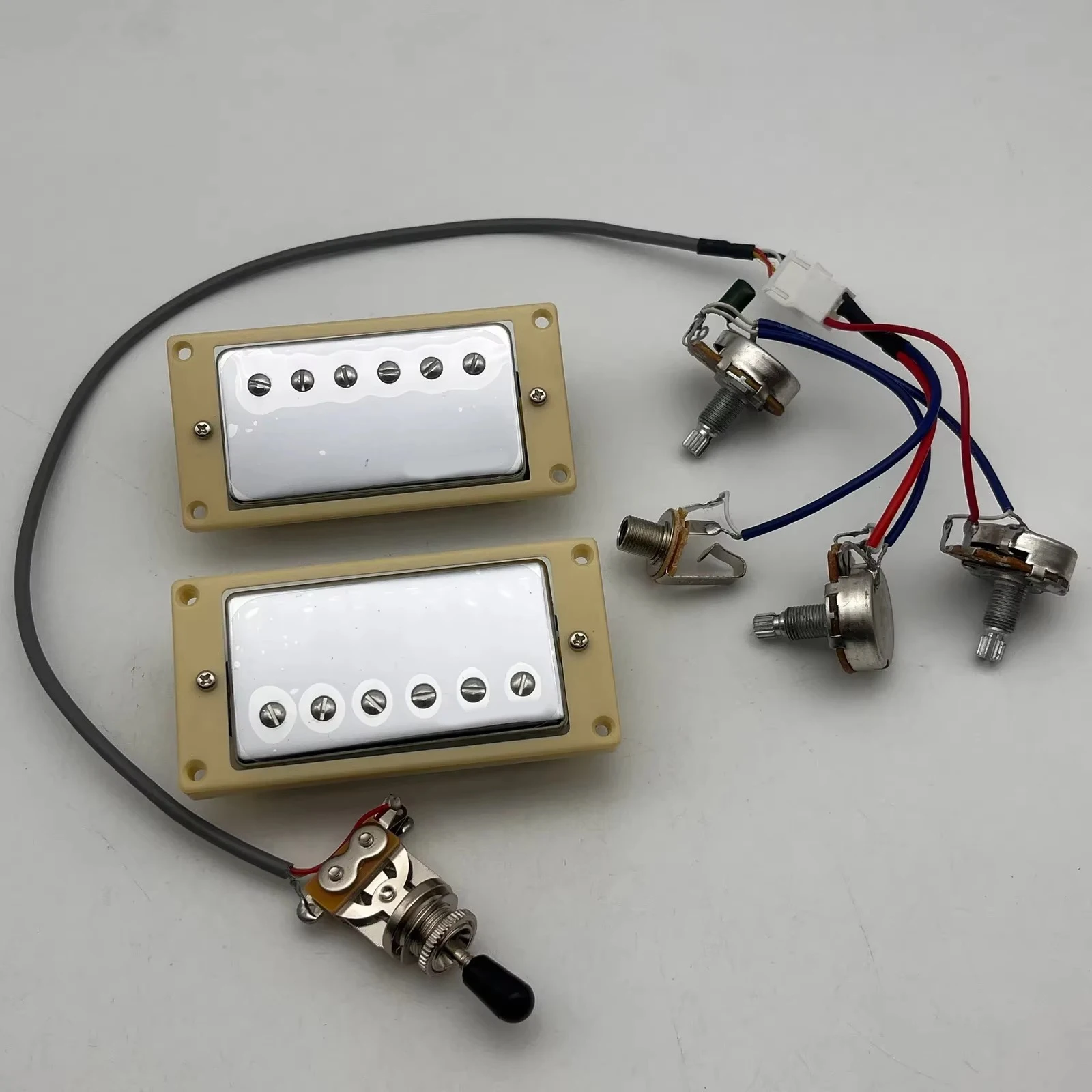 Electric Guitar Hum… - image