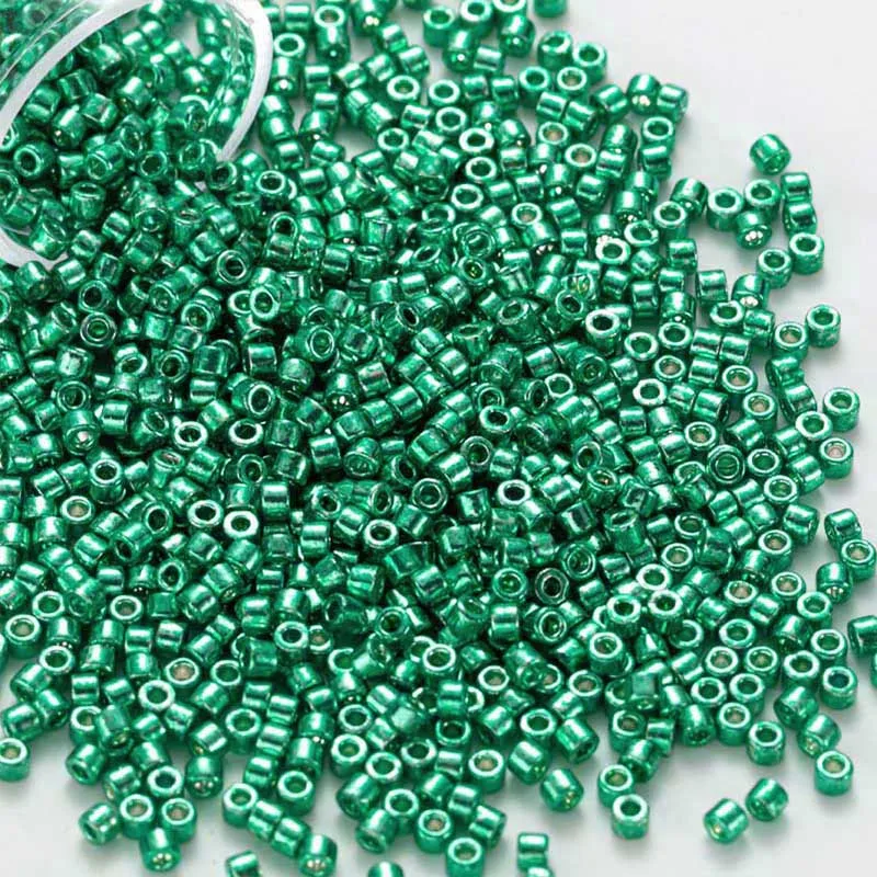 2000 stücke 11/0 1.3*1,6mm Generisches Metallic Farbe Glas Perlen Japanischen Uniform Lose Distanz Seed Perlen für Schmuck, der DIY Nähen