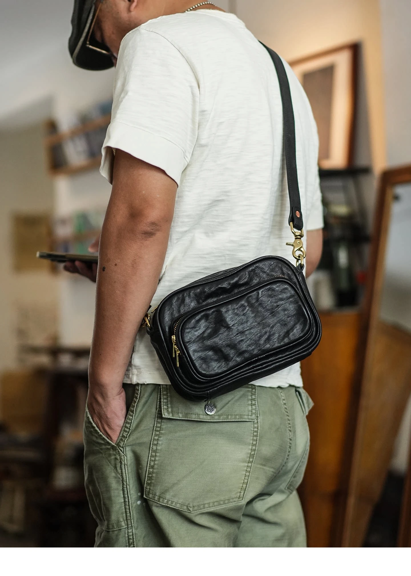 PNDME einfache, handgefertigte Vintage-Umhängetasche aus hochwertigem Echtleder für Herren, lässige Designer-Luxus-Schultertasche aus echtem Leder. – Detail 6