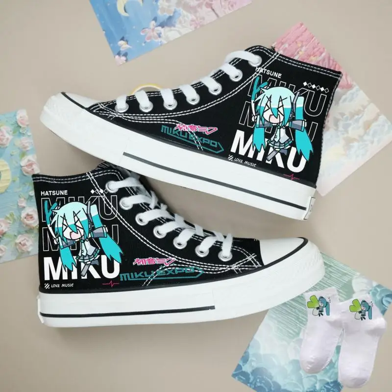 Kawaii hatsune miku primavera e outono novos sapatos de lona bonito dos desenhos animados masculino e feminino na moda alta superior sapatos casuais presente do feriado