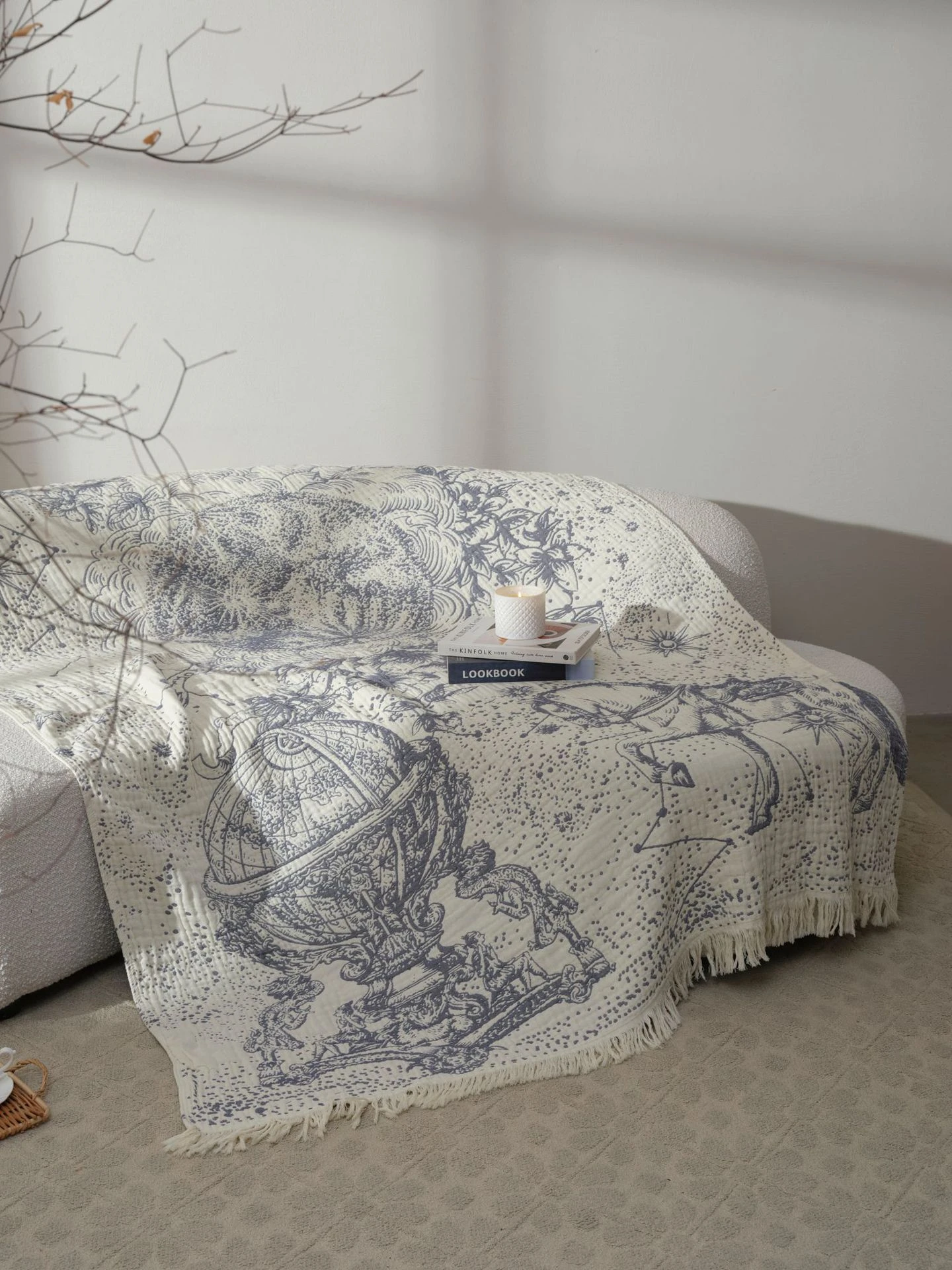 Four Layers of Gauze Cotton Blanket with Tassel Detail Sofa Cover Party Table Runner Hanging Tapestry for Bed And Travel