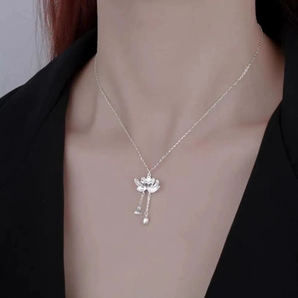 New Popular Lotus Tassel Necklace for Women Good Luck Lotus Pendant Chinese Style Elegant Flower Chokers Jewelry Accessories