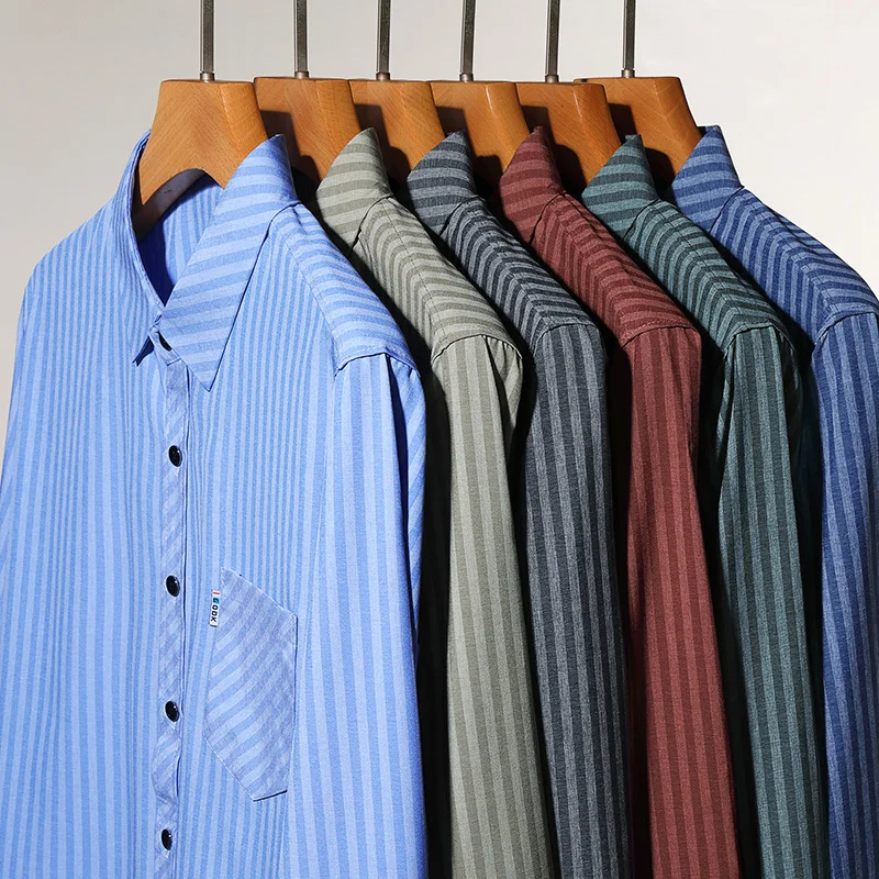 

Мужская рубашка-пальто с длинным рукавом класса люкс, весна 2026 – легкая модель для среднего возраста – немнущаяся – повседневная в полоску с карманами