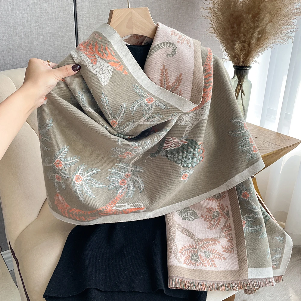 Winter Ladies Scarf Luxury Design Flower Double Sided Faux Cashmere Scarf Warm Scarf Shawl 2024 New