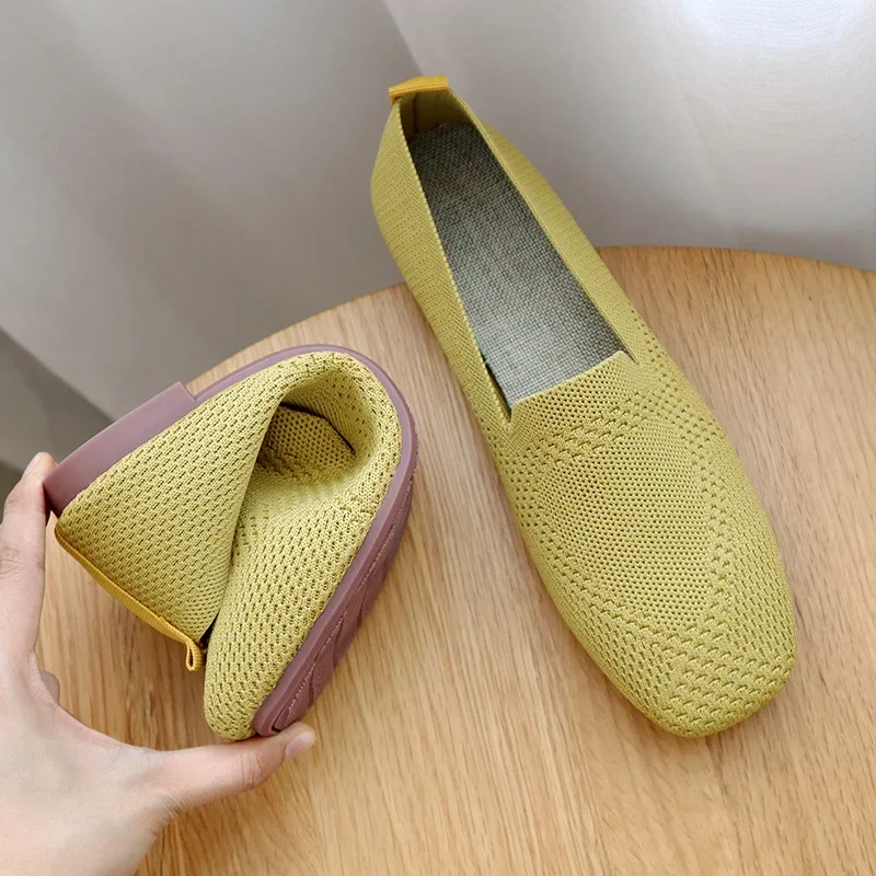 Deslizamento de cor sólida em mocassins de malha para mulheres, sapatilhas de malha esticada, fundo macio casual, sapatos de barco raso, mocassins clássicos, 2024